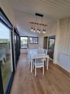 Maisons de vacances Chalet 6 pers a 10km de Cabourg : photos des chambres