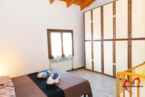 In Love 01 - 卡斯蒂廖内德莱斯蒂维耶雷