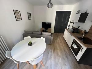 La Cour du Prince - F2 Centre-ville avec cour