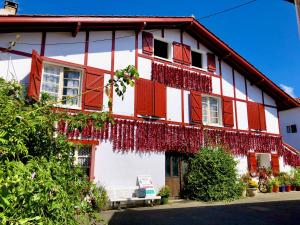 Appartements HYPER-CENTRE-PLAGE - 46m2 - 2 pieces - Renove 2023 : photos des chambres
