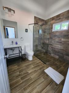 Bella Villa room with large pool and close to beach