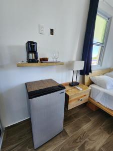 Bella Villa room with large pool and close to beach