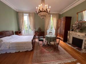 B&B / Chambres d'hotes LES PAYRATONS : photos des chambres