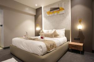 Hotel City Symphony