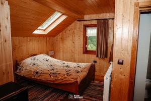 Deer Chalet Brosteni