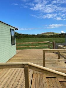 Garej Mynytho Caravan