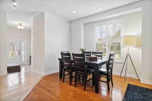 The cozy corner House in the Richmond Hill