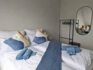 Vilipa-Apartments Nähe Red Bull Arena, Küche, Smart TV, Badewanne, Maisonette - Lipsia