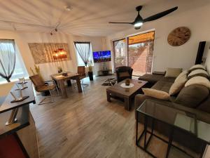 Penthouse-Apartment AM KORNFELD