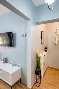 Modern studio D-va N