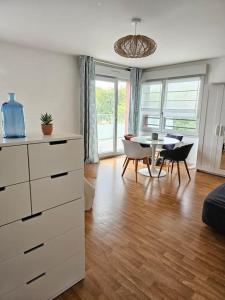 Appartements Appart Pointe du Lac, avec balcon *metro*parking* : photos des chambres