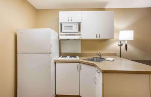 Extended Stay AmericaSuites - Columbia - Stadium Blvd