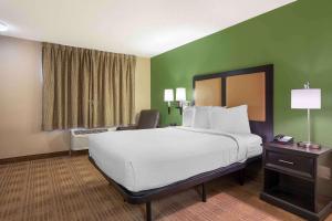 Extended Stay AmericaSuites - Columbia - Stadium Blvd