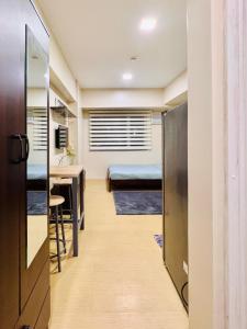 * *Q Incomparable Comfort for 3