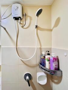 * *Q Incomparable Comfort for 3