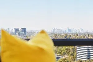 Luxury 2Beds Apt with stunning View (Parking, Gym) - Pymble