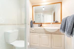 Breather - Pet Friendly Holiday Home - Holiday Yamba