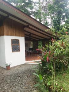 Los Delfines Lodge