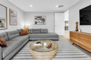 Meadow by the Sea by ReadyStay