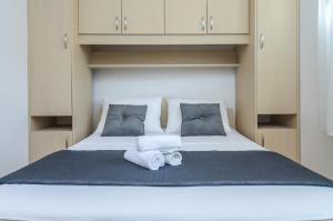 Merita Apartments with Pool