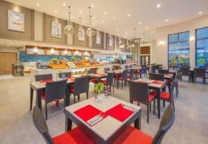 Deevana Plaza Phuket - SHA Extra Plus