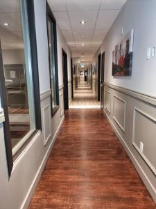 Cozy Sweet Studio #2. Ten minutes to D.T Ottawa