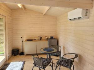 Veldemani suvemajakesed