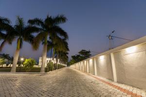 The Grand Monarch Hotel, Ujjain