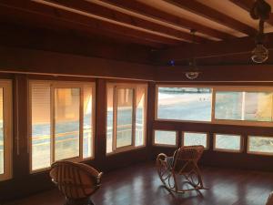 Appartements Beach apartment - Ocean sunset full view : photos des chambres