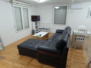 SKADAr LAKE SARA 3 DM