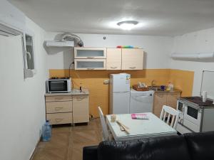 SKADAr LAKE SARA 3 DM