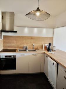 Appart T3 + parking 5 min de la plage