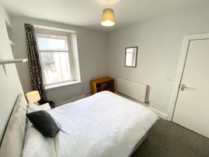 Budget Basic Room Mount Pleasant Share Facility R2