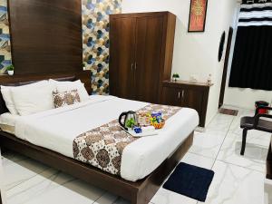 Hotel Plaza Hyderabad Airport Zone