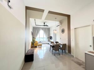 New Amber Cove Impression Melaka 6pax2Room1Park