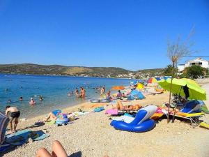 Holiday apartment in Razanj with sea view, terrace, air conditioning, WiFi 4773-3