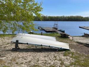 Hotel Burevisnyk (Буревісник)