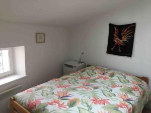Classé 2 étoiles - 3 chambres - Appartement Douillet au bord du Quai De Londres dans le cœur de la ville de VERDUN - Géré par Presta-ZenServices
