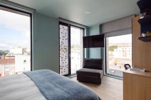 Coleman Court Summer Accommodation