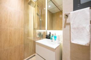 Daniels Cozy Studio at JVC