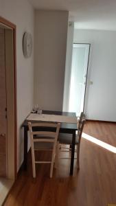 Room in Brela with air conditioning, WiFi, washing machine 4947-6