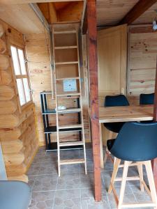 Chalets Chalet d'une chambre avec jardin clos et wifi a Maizieres les Vic : photos des chambres