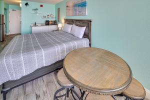 Oceanfront Studio with Pool Access in Myrtle Beach!