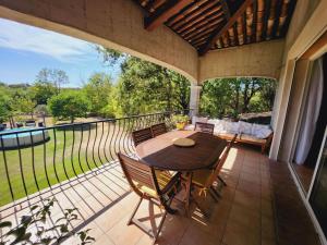 Villas villa en pleine nature : photos des chambres