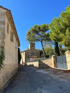 Villas la villa Bot a Saint Maximin proche Uzes avec vue epoustouflante ! : Villa