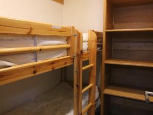 Appartement 2P avec Balcon Sud et Proche Pistes – L’Alpe d’Huez - FR-1-405-38