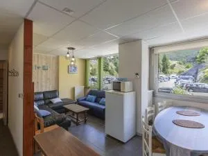 Appartement 8 places à Gourette, 3 chambres, proche pistes - FR-1-400-50 - Gourette