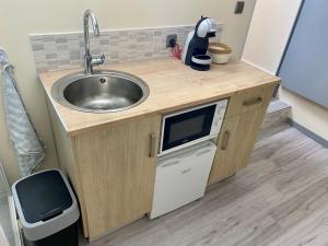 Le Toit DAvignon - Intra-muros - Terrasse vue Palais des Papes - Idéal Festival - Climatisation - WiFi