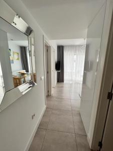 Bristol Sunset Beach PRIVATE apartment