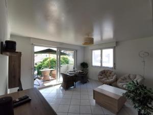 Appartements Spacieux T2 53 m2 Aix-Parc Lac 4* : photos des chambres